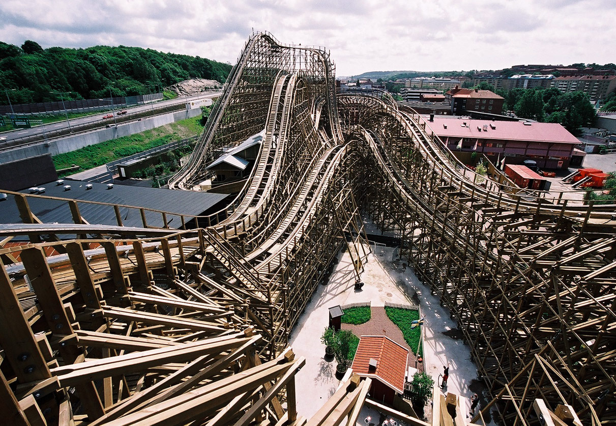 Coastersandmore de Achterbahn Magazin Holzachterbahn Balder Im 